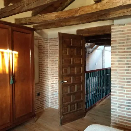 Ferienhaus La Casa De Abuelos Lugar Disfrutar Amusco